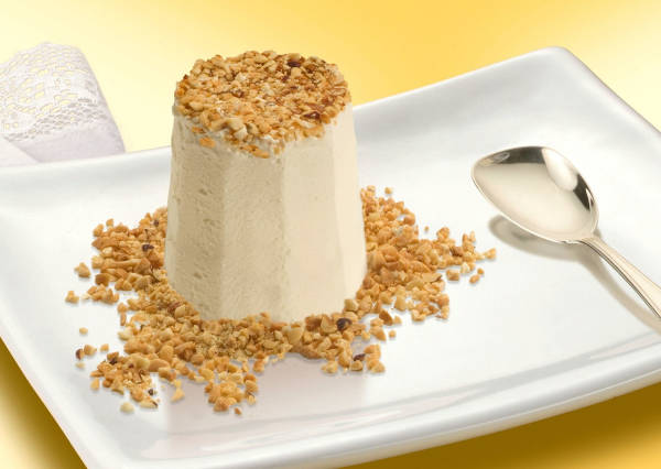 Semifreddo al torroncino Trattoria dei cacciatori